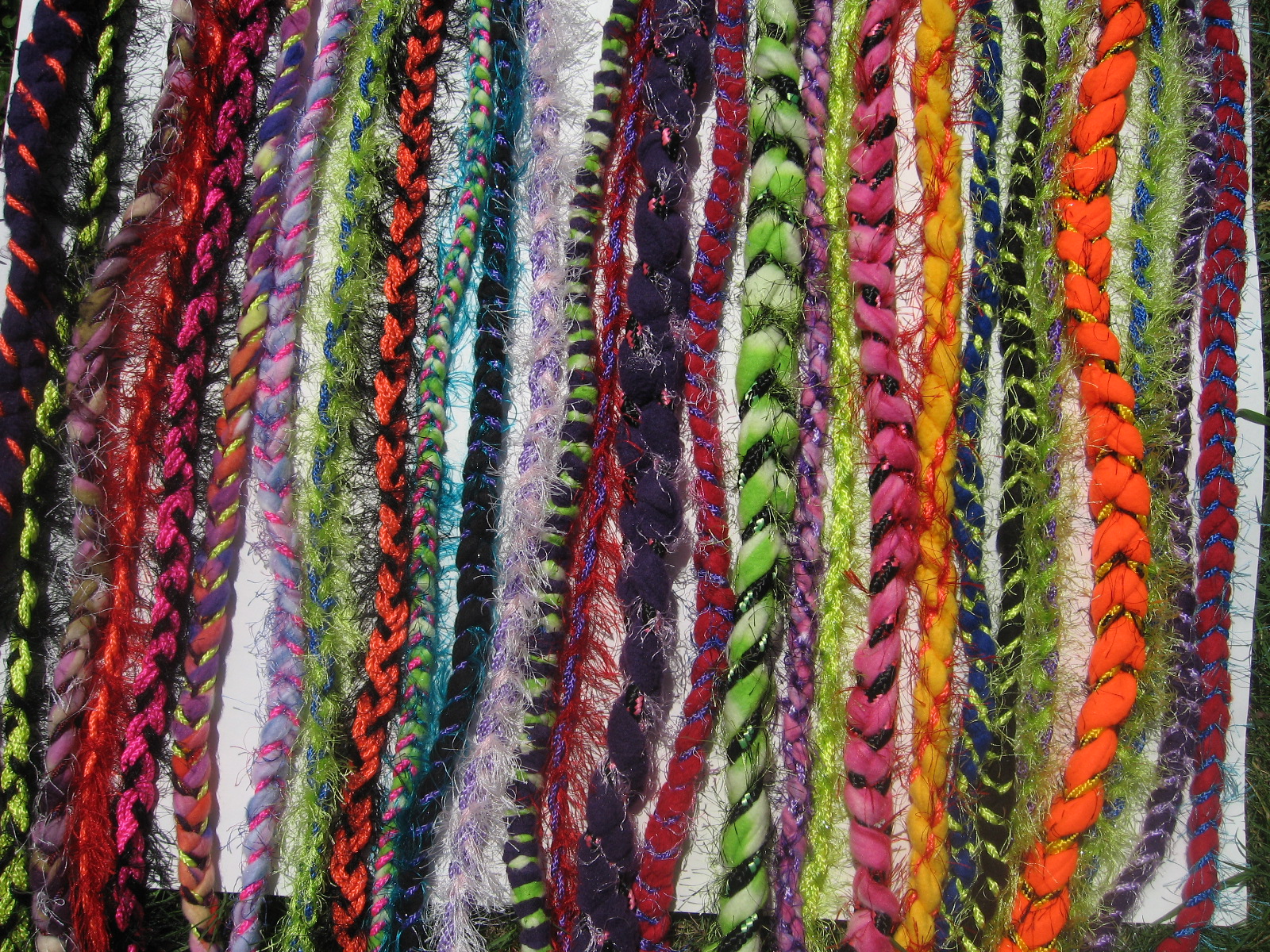 a supreme selection of fashionable, durable tug leashes for your driven dog!